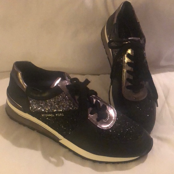 Michael Kors Shoes - Michael Kors Shoes, Size 9